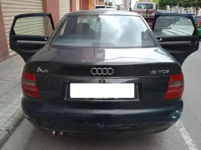 Verschrottungsfahrzeug audi a4 berlina (b5) 1.9 tdi des jahres 1997 angetrieben afn