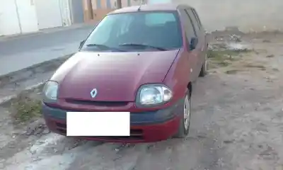 Здавання транспортного засобу renault clio ii fase i (b/cbo) 1.9 d alize року 1998 потужний f8q630
