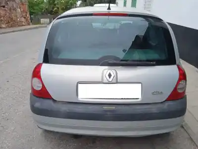 Утилизация автомобиля RENAULT CLIO II FASE II (B/CB0) Authentique года 2003 питание D4F712