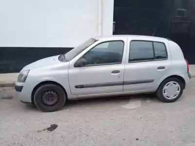 Утилизация автомобиля renault clio ii fase ii (b/cb0) authentique года 2003 питание d4f712