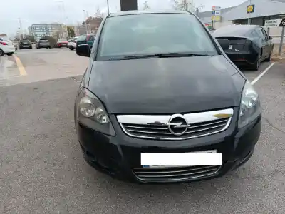 Scrapping Vehicle opel zafira b cosmo of the year 2011 powered a17dtj