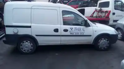 Veículo de Sucata opel combo familiar do ano 2010 alimentado z13dtj