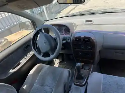 Sloopvoertuig kia joice ls van het jaar 2000 aangedreven g4cp