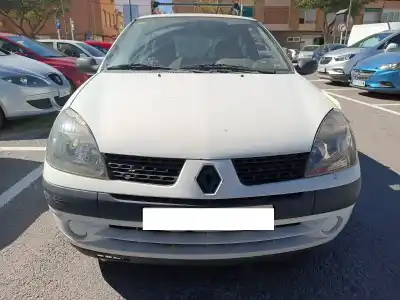 Утилизация автомобиля RENAULT CLIO II FASE II (B/CB0) Authentique года 2003 питание D4F712