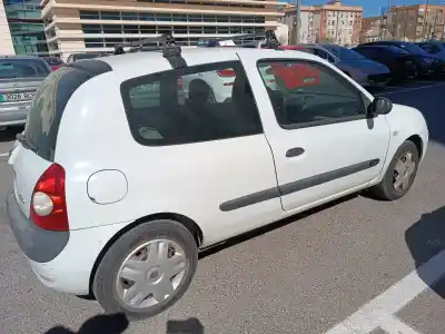 Утилизация автомобиля renault clio ii fase ii (b/cb0) authentique года 2003 питание d4f712