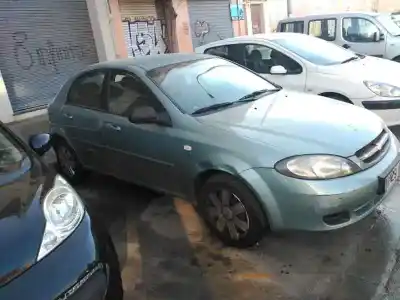 Veículo de Sucata chevrolet lacetti se do ano 2005 alimentado f14d3