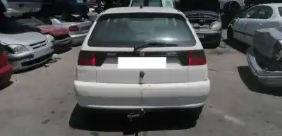 Veículo de Sucata seat ibiza (6k) básico do ano 1997 alimentado aex