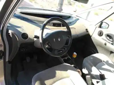 Veículo de Sucata renault espace iv (jk0) grand espace expression do ano 2004 alimentado g9t742