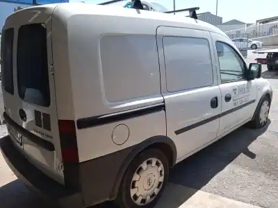 Sloopvoertuig opel combo familiar van het jaar 2011 aangedreven z13dtj