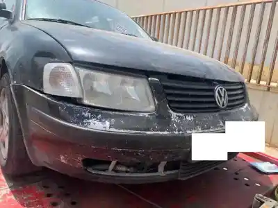 Veículo de Sucata volkswagen passat b5 (3b2) 1.6 do ano 1999 alimentado ahl