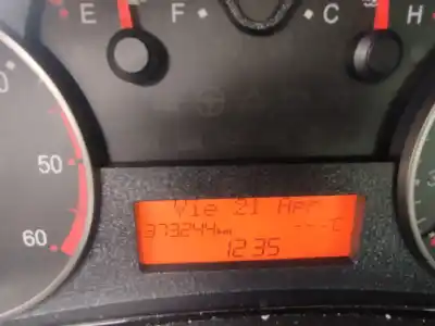 Veículo de Sucata fiat stilo (192) 1.9 jtd cat do ano 2004 alimentado 192a1000