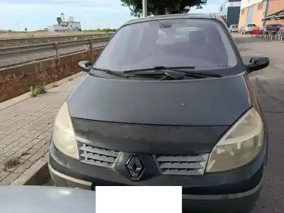 Veículo de Sucata renault scenic ii confort authentique do ano 2005 alimentado k4m782
