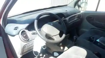 Scrapping Vehicle renault scenic (ja..) 1.9 dci authentique of the year 2001 powered f9q732