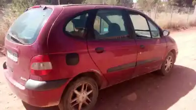 Scrapping Vehicle renault scenic (ja..) 1.9 dci authentique of the year 2001 powered f9q732