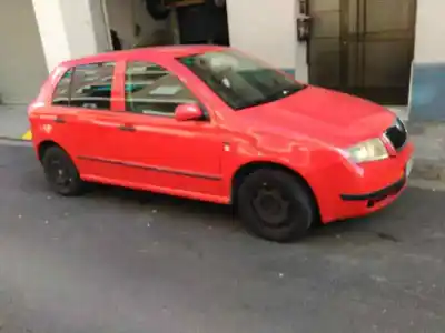 Veículo de Sucata skoda fabia (6y2/6y3) comfort do ano 2001 alimentado azf