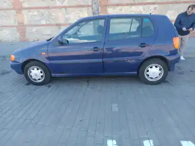 Veículo de Sucata volkswagen polo berlina (6n1) open air do ano 1996 alimentado aex