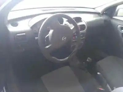 Sloopvoertuig opel corsa c blue line van het jaar 2006 aangedreven z13dt