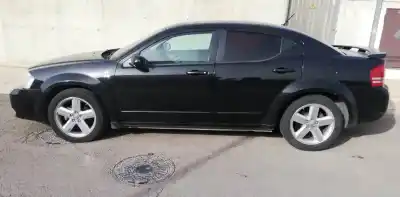 Veículo de Sucata dodge avenger se do ano 2007 alimentado byl
