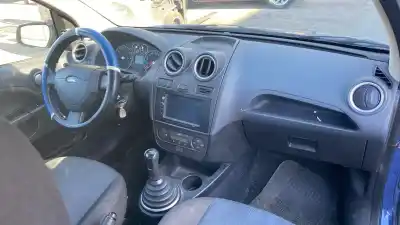 Veicolo di demolizione ford fiesta (cbk) ambiente dell'anno 2007 alimentato a9ja