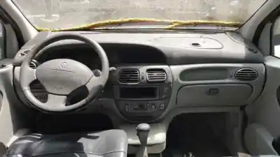Scrapping Vehicle renault scenic (ja..) 1.6 16v authentique (ja0b/11) of the year 2003 powered k4m701