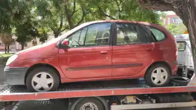 Scrapping Vehicle renault scenic (ja..) 1.6 16v authentique (ja0b/11) of the year 2003 powered k4m701