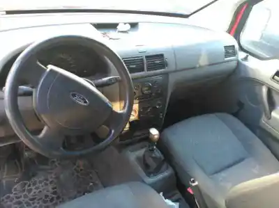 Здавання транспортного засобу ford transit connect (tc7) furgón (2006->) року 2003 потужний hcpb