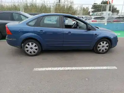 Veículo de Sucata ford focus berlina (cap) ambiente (d) do ano 2006 alimentado kkda