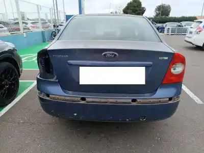 Veículo de Sucata ford focus berlina (cap) ambiente (d) do ano 2006 alimentado kkda