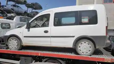 Veículo de Sucata opel combo familiar do ano 2011 alimentado z13dtj