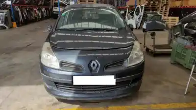 Sloopvoertuig RENAULT                                            CLIO III                                                                                                                                                                                                                                                   Exception                                                                                                                                                                                                                                                  van het jaar 2007 aangedreven D4F740