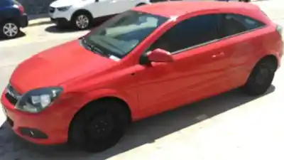 Veículo de Sucata opel astra gtc enjoy do ano 2006 alimentado z18xer
