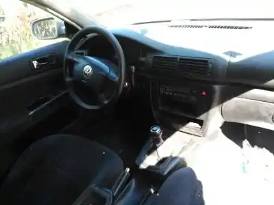 Veículo de Sucata VOLKSWAGEN PASSAT B5 (3B2) 1.9 TDI do ano 1997 alimentado AFN