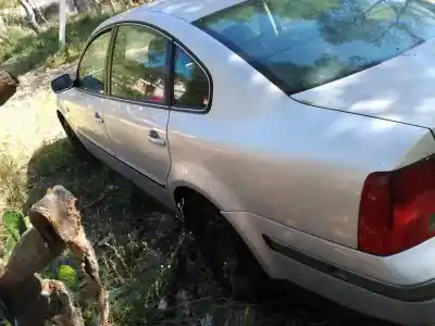 Veículo de Sucata volkswagen passat b5 (3b2) 1.9 tdi do ano 1997 alimentado afn