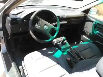 Veículo de Sucata bmw serie 3 compacto (e36) 318tds do ano 2001 alimentado 174t1