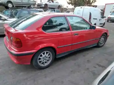 Vehicul casat bmw serie 3 compacto (e36) 316i al anului 1998 alimentat 16-4e-2