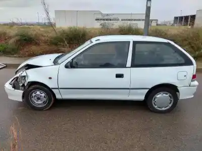 Verschrottungsfahrzeug suzuki swift sf berlina (ea) gti des jahres 2000 angetrieben g13b