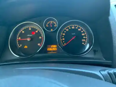 Scrapping Vehicle OPEL ZAFIRA B Cosmo of the year 2007 powered Z19DT