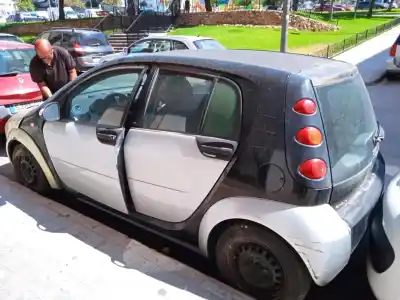 Sloopvoertuig smart forfour (454) 1.3 (454.031) van het jaar 2004 aangedreven 135930