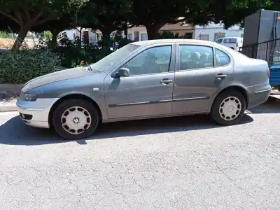 Veicolo di demolizione seat toledo (1m2) select dell'anno 2002 alimentato asv