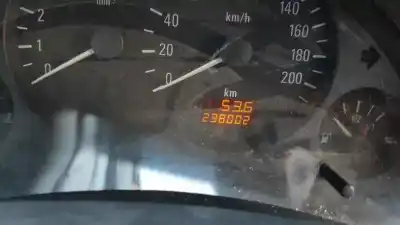 Veículo de Sucata opel meriva cosmo do ano 2004 alimentado y17dt