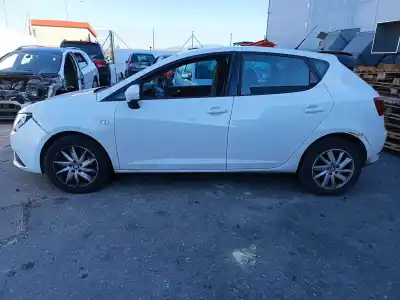 Здавання транспортного засобу seat ibiza (6j5) stylance / style року 2014 потужний cay