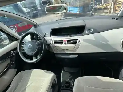 Scrapping Vehicle citroen c4 picasso i monospace (ud_) 2.0 i 16v of the year 2008 powered rfj