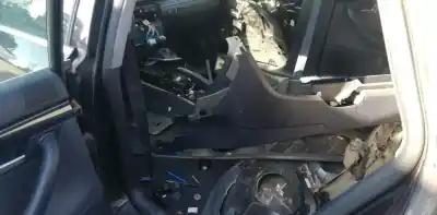 Здавання транспортного засобу audi a4 b6 (8e2) 2.0 року 2003 потужний alt