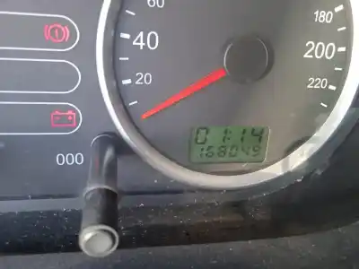 Veículo de Sucata ford fiesta (cbk) ambiente do ano 2004 alimentado fxjb