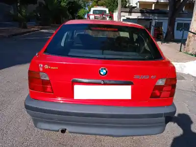 Vehicul casat bmw serie 3 compacto (e36) 316i al anului 1994 alimentat 164e2