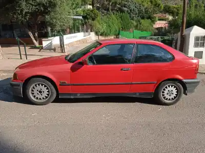 Vehicul casat bmw serie 3 compacto (e36) 316i al anului 1994 alimentat 164e2