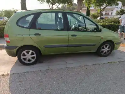 Scrapping Vehicle renault scenic (ja..) 1.6 16v authentique (ja0b/11) of the year 2000 powered k4m700