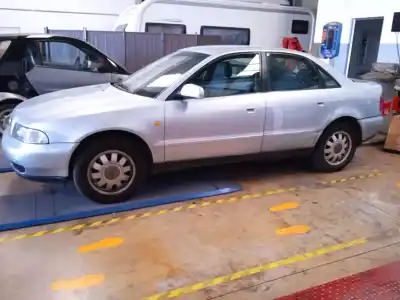 Verschrottungsfahrzeug AUDI A4 BERLINA (B5) 1.9 TDI des Jahres 1998 angetrieben AFN