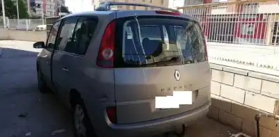 Scrapping Vehicle RENAULT ESPACE IV (JK0) Authentique of the year 2006 powered F9Q680