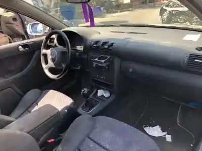 Здавання транспортного засобу audi a3 (8l) 1.6 ambiente року 2001 потужний avu